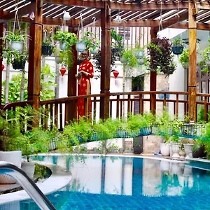 Hotel Long Life Riverside ***